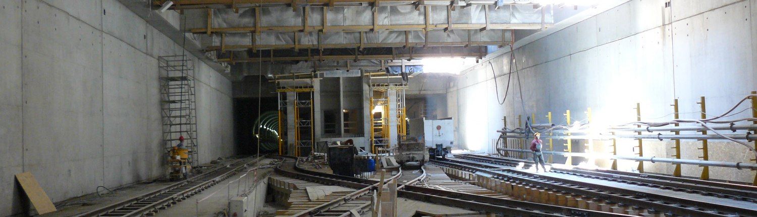 4-es Metró megállók